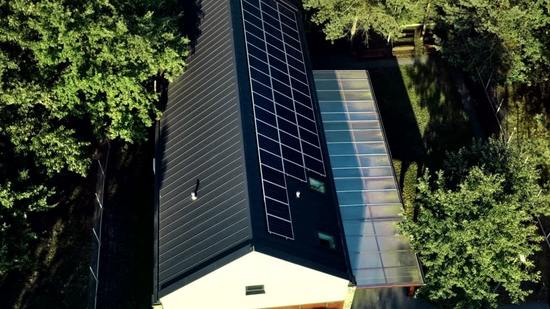 Load video: South Kempsey Solar Video